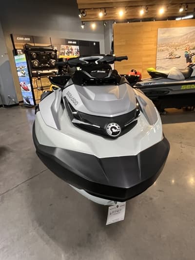 BOATZON | Sea-Doo GTX Limited 300 White Pearl Premium 2024