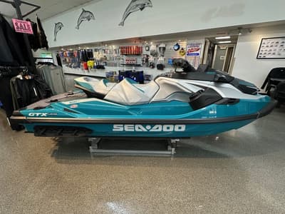 BOATZON | Sea-Doo GTX Limited 325 Teal Metallic 2026 BOATZON | Sea-Doo GTX Limited 325 Teal Metallic 2026