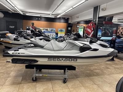 BOATZON | Sea-Doo GTX Limited 325 White Pearl Premium 2025