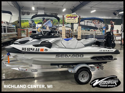BOATZON | Sea-Doo GTX Limited 325 White Pearl Premium 2025