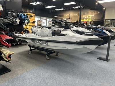 BOATZON | Sea-Doo GTX Limited 325 with Sound SystemWhite Pearl 2025