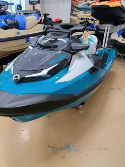 BOATZON | SEA-DOO PWC GTX LTD325 2025
