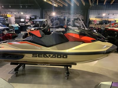 BOATZON | Sea-Doo RXPX 325 iBR Metallic Tan  Lava Red Premium 2025