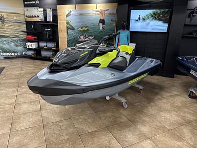 BOATZON | Sea-Doo RXPX 325 Tech BRP Premium A iBR Ice Metal  Manta Green 2025