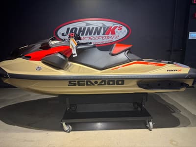 BOATZON | Sea-Doo RXPX 325 Tech BRP Premium A iBR Metallic Tan  Lava Red 2025