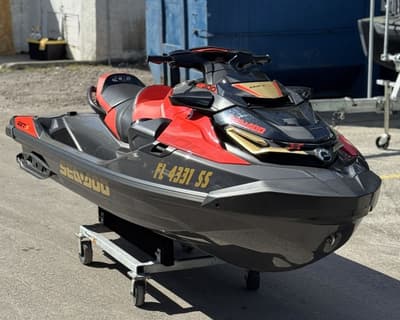 BOATZON | Sea-Doo RXTX 300 IBR Eclipse Black and Lava Red 2020