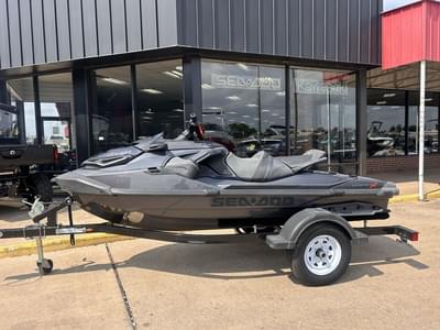 BOATZON | Sea-Doo RXTX 300 Premium Triple Black 2022