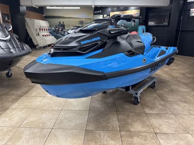 BOATZON | Sea-Doo RXTX 325 Gulfstream Blue Premium 2026