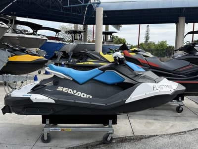 BOATZON | Sea-Doo Spark 2up Rotax 900 HO ACE IBR  CONV 2019