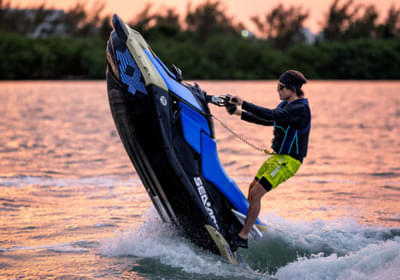 BOATZON | Sea-Doo Spark 3up Trixx 90 with Sound SystemSandDazzling 2025