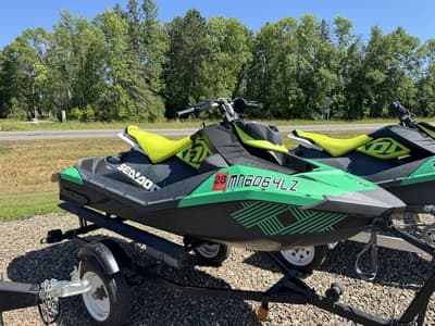 BOATZON | Sea-Doo Spark Trixx 2up Rotax 900 HO ACE IBR Sound System 2020 BOATZON | Sea-Doo Spark Trixx 2up Rotax 900 HO ACE IBR Sound System 2020