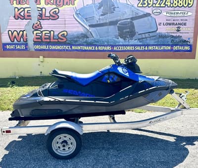 BOATZON | Sea Doo Spark Trixx 2up w IBR  Audio 2022