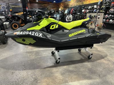 BOATZON | Sea-Doo Spark Trixx 3up Rotax 900 HO ACE iBR and Audio 2023