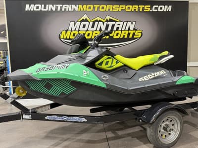 BOATZON | Sea-Doo Spark Trixx 3up Rotax 900 HO ACE IBR Sound System 2020 BOATZON | Sea-Doo Spark Trixx 3up Rotax 900 HO ACE IBR Sound System 2020