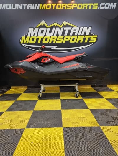 BOATZON | Sea-Doo Spark Trixx 3up Rotax 900 HO ACE IBR Sound System 2021 BOATZON | Sea-Doo Spark Trixx 3up Rotax 900 HO ACE IBR Sound System 2021