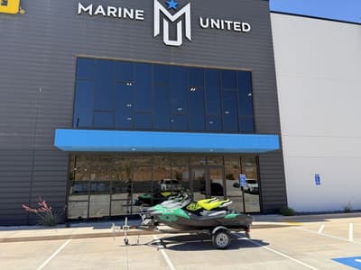 BOATZON | Sea-Doo Spark Trixx 3up Rotax 900 HO ACE IBR 2021
