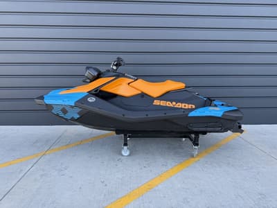 BOATZON | Sea-Doo Spark Trixx for 1 Rotax 900 ACE  90 iBR and Audio 2026