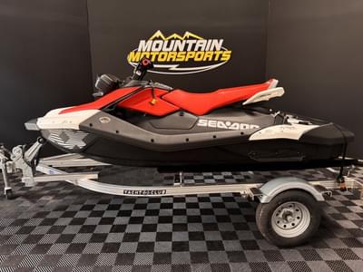 BOATZON | Sea-Doo Spark Trixx for 3 Rotax 900 ACE  90 iBR and Audio 2025