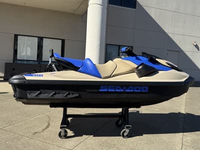 BOATZON | Sea-Doo Wake 170 BRP Premium Audio iDF iBR 2025 BOATZON | Sea-Doo Wake 170 BRP Premium Audio iDF iBR 2025