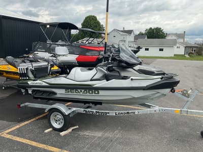 BOATZON | SeaDoo FISH PRO APEX 300 2025