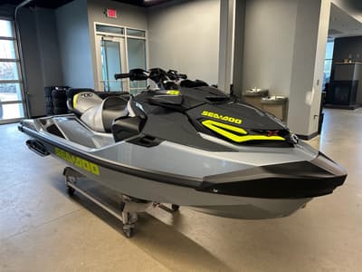 BOATZON | SeaDoo RXTX 325 with Sound System 2025
