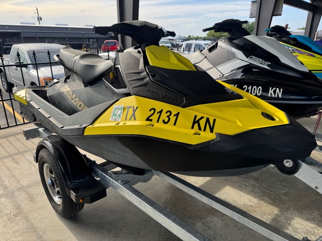 2017 Sea-Doo SeaDoo SPARK 3up 900 HO  wiBR 2017 - Sold Boat