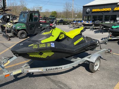 BOATZON | SeaDoo SPARK TRIXX 3 UP 2023