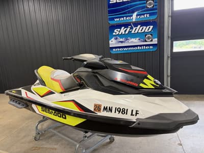 BOATZON | SeaDoo WAKE 155 2014