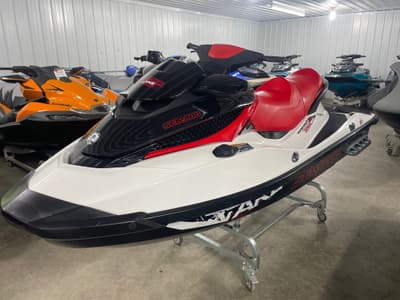 BOATZON | SeaDoo Wake Pro 215 2010 BOATZON | SeaDoo Wake Pro 215 2010