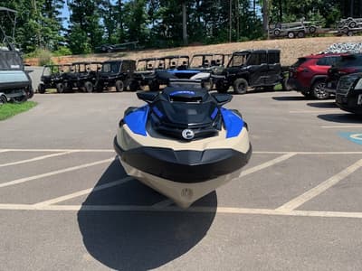 BOATZON | SeaDoo Wake Pro 230 2026