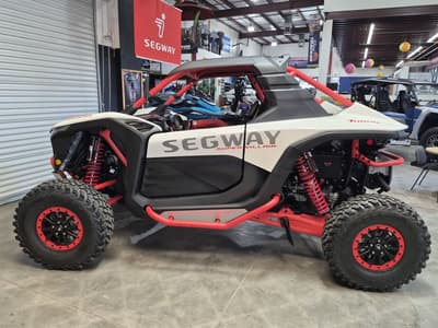 BOATZON | Segway® Powersports Super Villain SX20T 2026