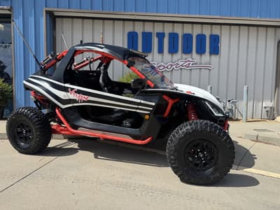 BOATZON | Segway® Powersports Villain SX10 P 2024