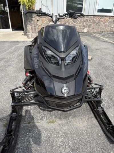 BOATZON | Ski-Doo Backcountry XRS 850 ETEC 146 ES Cobra 1639 in Ski72 inBlack 2025