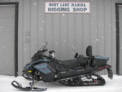 BOATZON | Ski-Doo Grand Touring LE with Platinum Package 900 ACE Turbo R 2026 BOATZON | Ski-Doo Grand Touring LE with Platinum Package 900 ACE Turbo R 2026