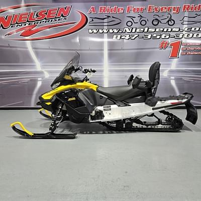 BOATZON | Ski-Doo Grand Touring Sport 900 ACE 137 Silent T II 125 2025