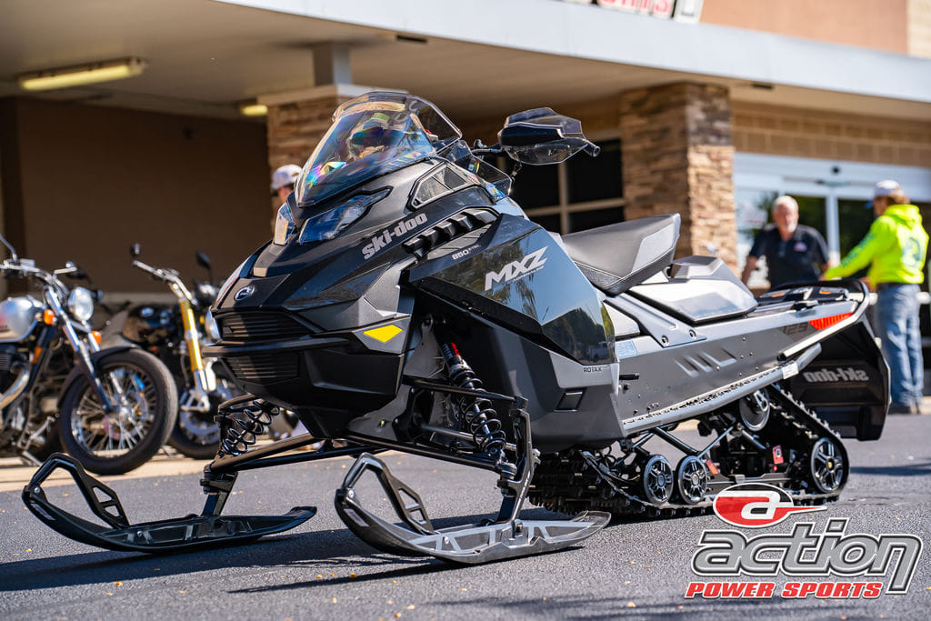 New Ski-Doo MXZ X 850 ETEC 129 Ice Rip XT 125105 inBlue 2026 for