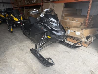BOATZON | Ski-Doo MXZ Adrenaline 600R ETEC 129Black 2026