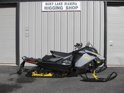 BOATZON | Ski-Doo MXZ Adrenaline 850 ETEC 137Grey 2026