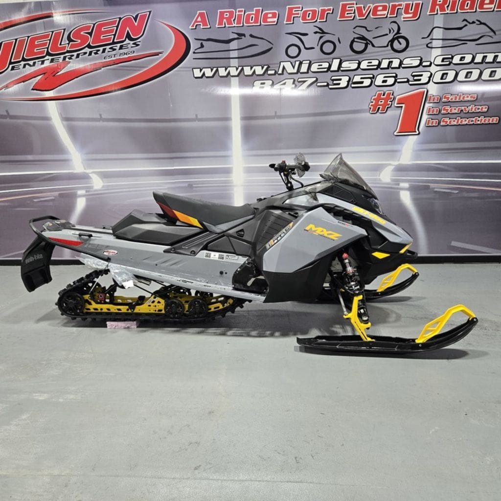ski-doo-mxz-adrenaline-with-