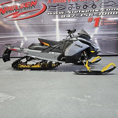 BOATZON | Ski-Doo MXZ Adrenaline with Blizzard Package 600R ETEC 137 Ice R XT 125 2025