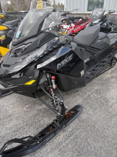 BOATZON | Ski-Doo MXZ Adrenaline with Blizzard Package Rotax 850 ETEC 129 Ice R XT 125 2024