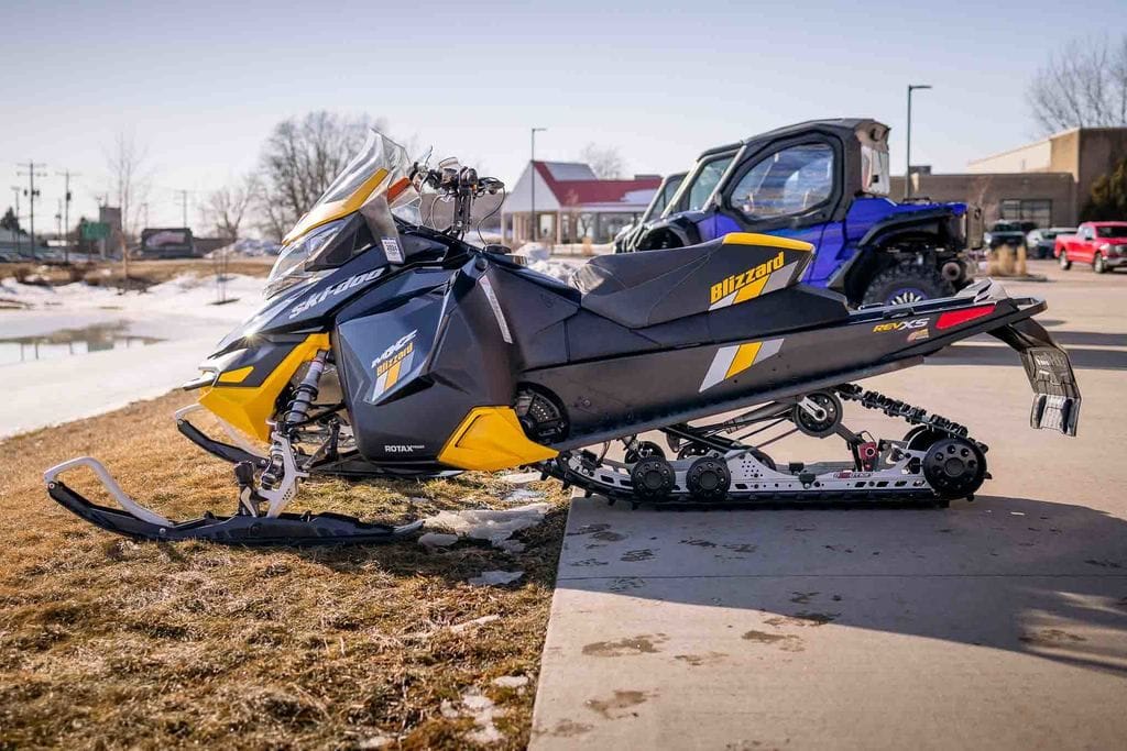Used Ski-Doo MXZ Blizzard Rotax 800R ETEC 2016 for sale in Jackson