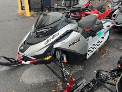 BOATZON | Ski-Doo MXZ XRS Rotax 850 ETEC 129 Ice RXT 15 Shox 1025 Silv 2024