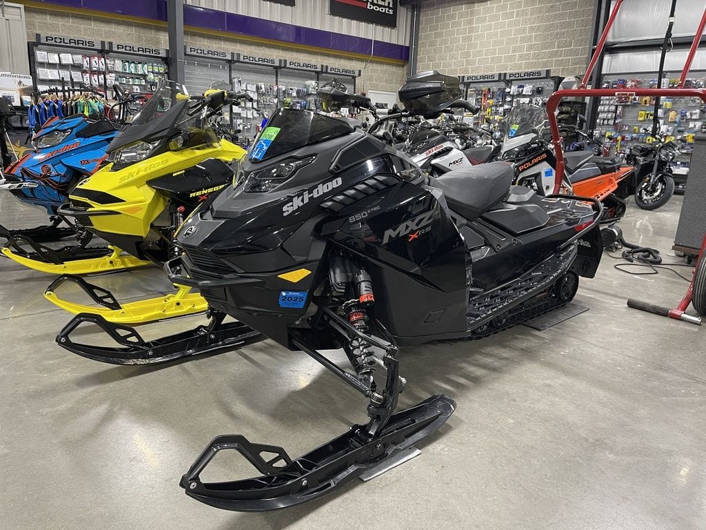 Used Ski-Doo MXZ XRS Rotax 850 ETEC Ice R1025SmartS Black 2023 for