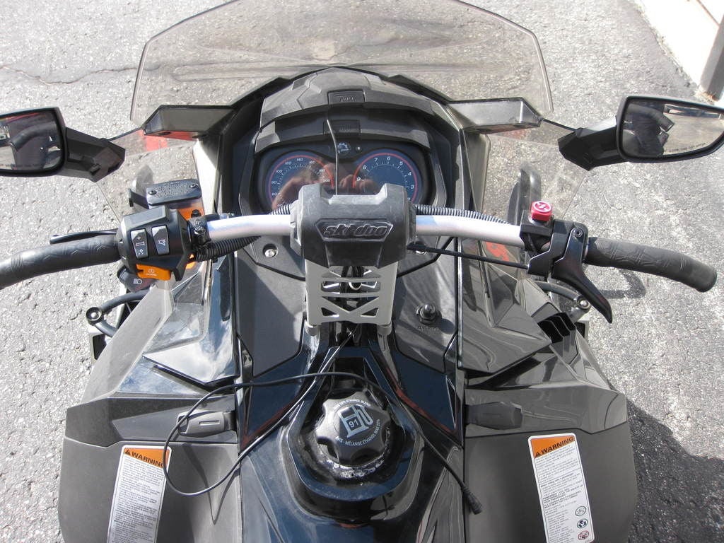 Used Ski-Doo Renegade Adrenaline ROTAX 800R ETEC 2016 for sale in