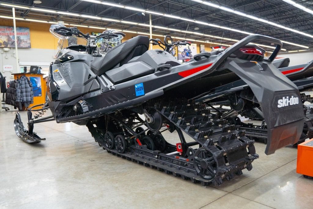 ski-doo-renegade-x-850-etec-