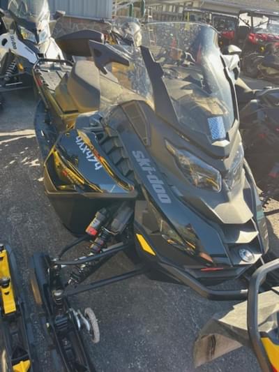 BOATZON | Ski-Doo Renegade XRS 900 ACE Turbo R RipSaw 125 Shox 72 in Black 2024