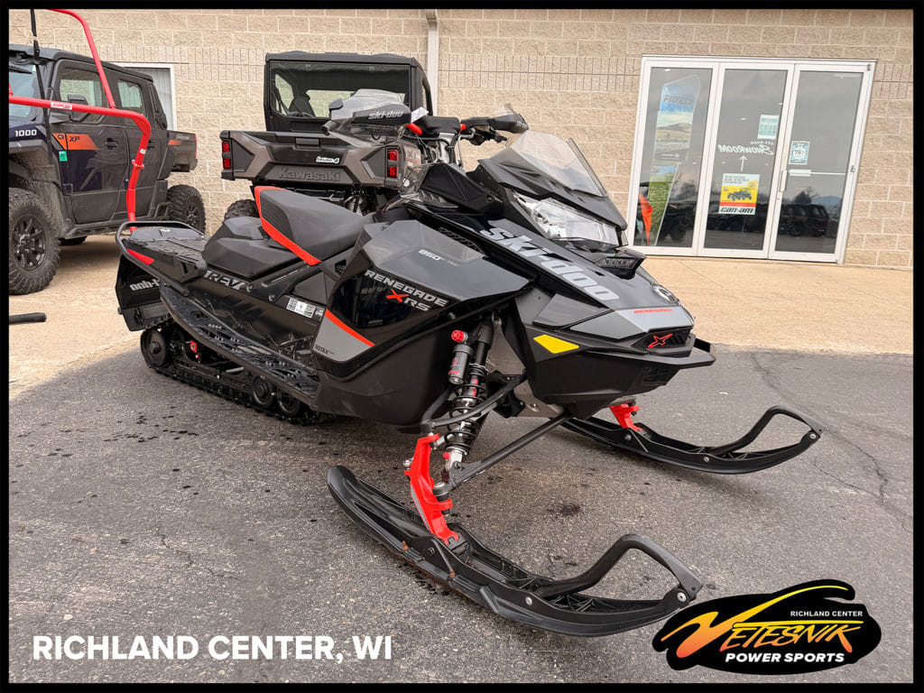 Used Ski-Doo Renegade XRS Rotax 850 ETEC Ice Ripper XT 125 Black