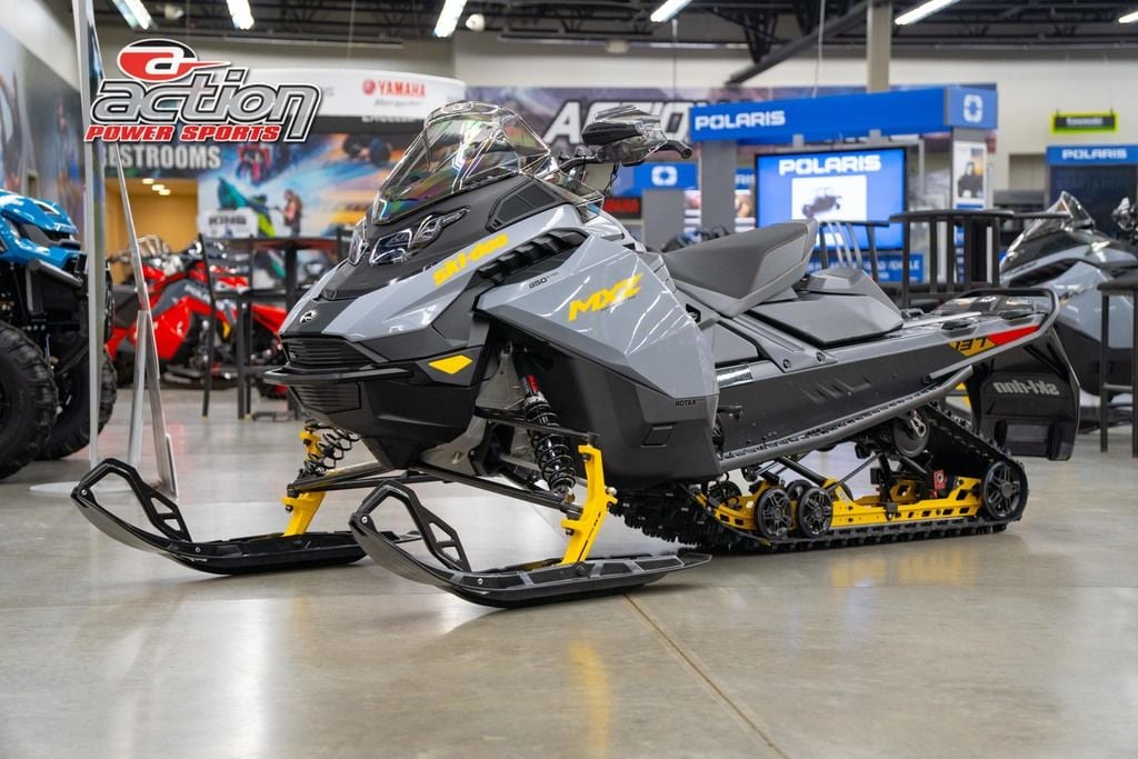 New Ski-Doo SM MXZ ADR 850 GY 137 12RS 26 850 ETEC 137 125 2026