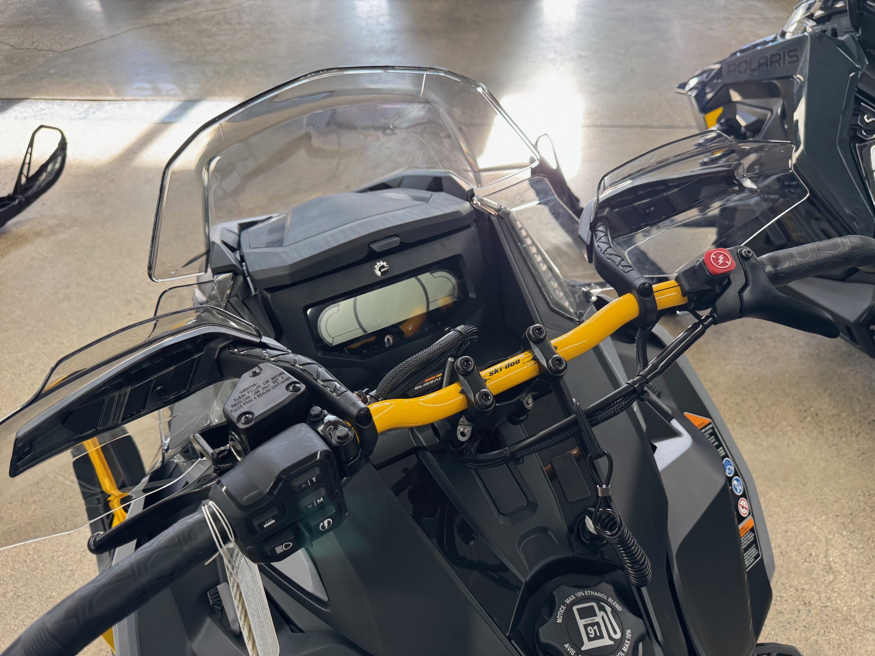 New SkiDoo MXZ ADR BLIZZARD PKG 600R 2026 for sale in Detroit